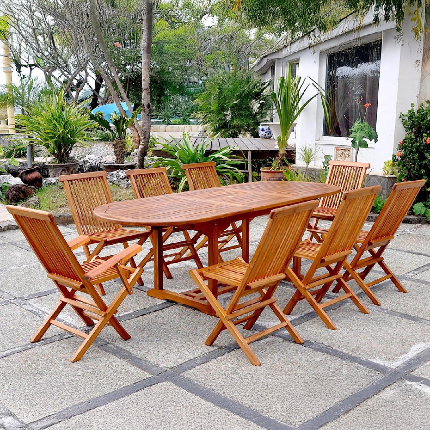 Table de jardin ovale 6 chaises et 2 fauteuils en teck huilé NARRA