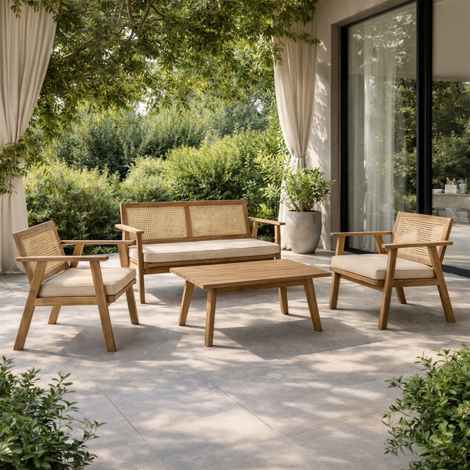 Salon de jardin 4 places en acacia et cannage KRABI